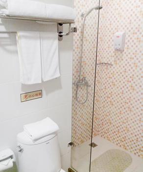 Home Inn Hungcsialou Kültér fotó