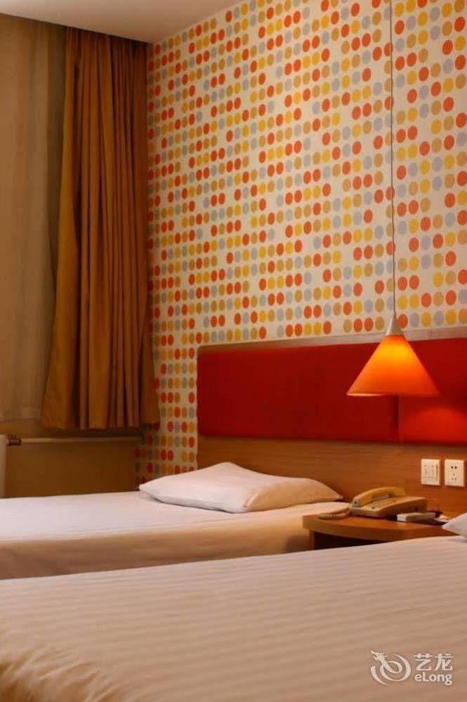 Home Inn Hungcsialou Kültér fotó